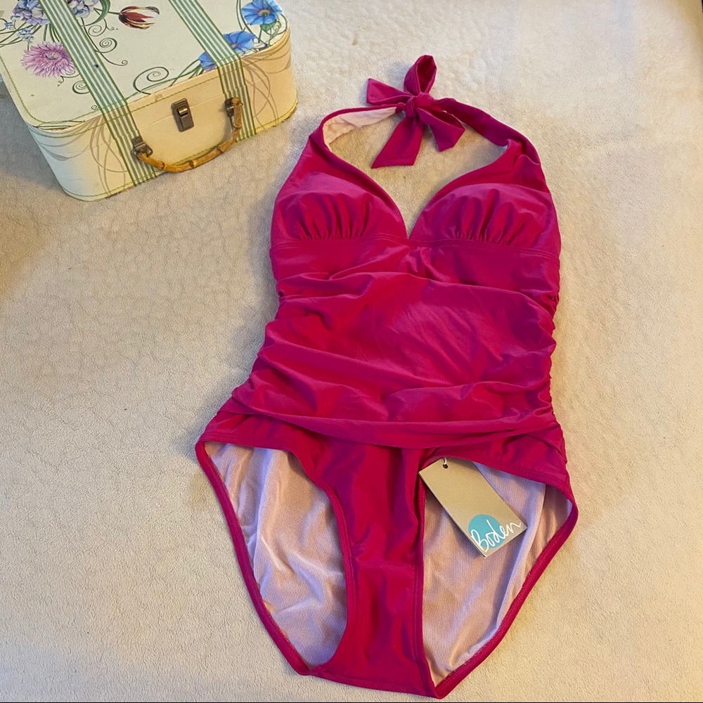 NWT Boden Swimsuit Sz 6